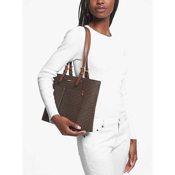 New Michael Kors Jet Set Travel Medium Double Pocket Logo Tote Brown - Picture 2 of 3